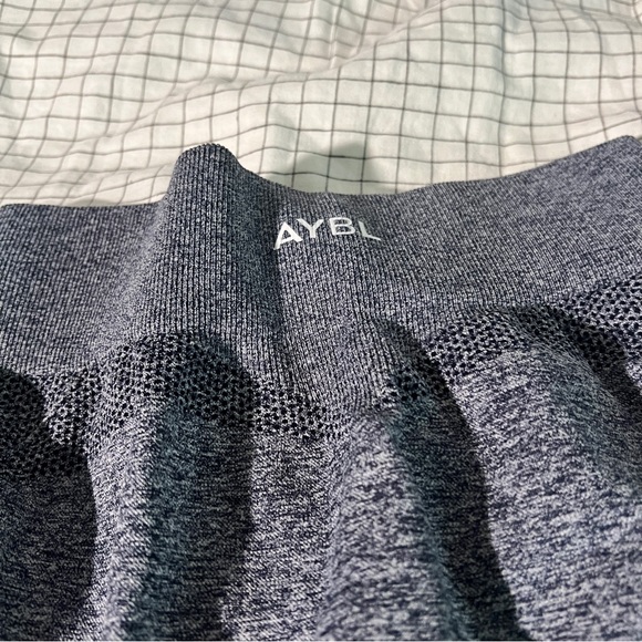 AYBL Motion Heather Blue Seamless Leggings Size Medium - Picture 5 of 5